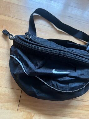 Nike Vintage 90’s Mini Swoosh Fanny Pack